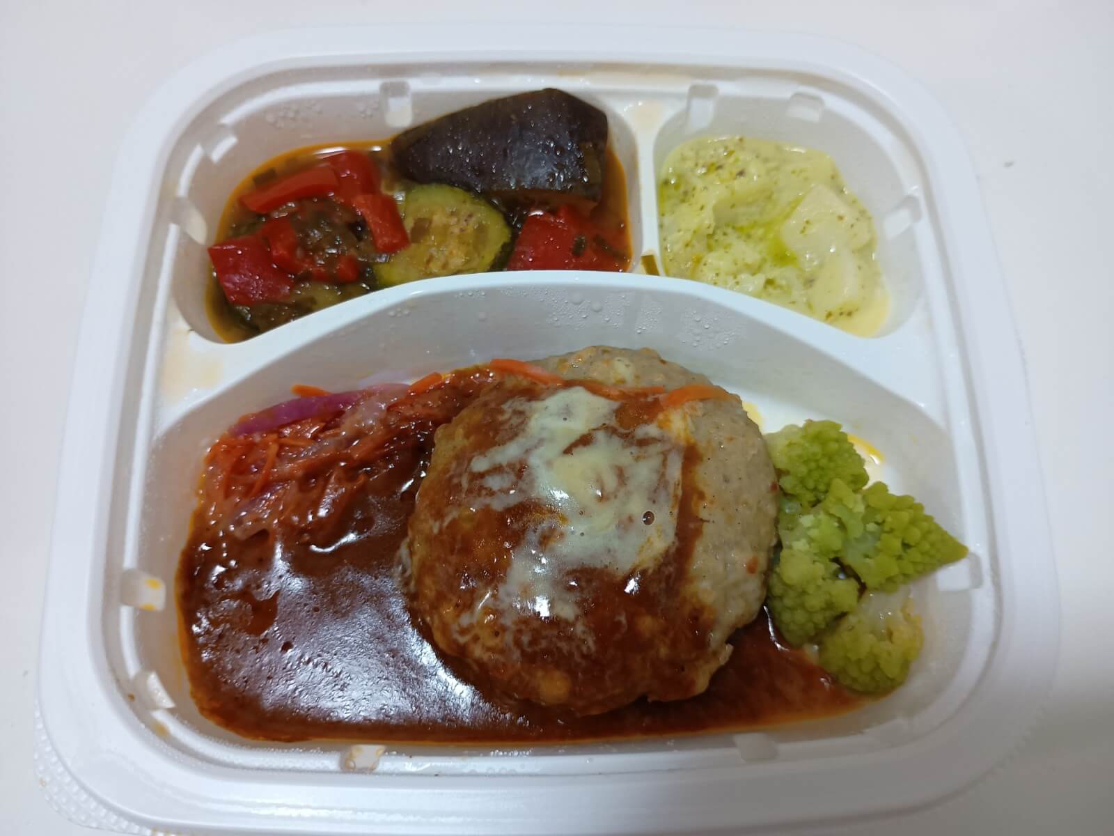 チーズデミハンバーグ2