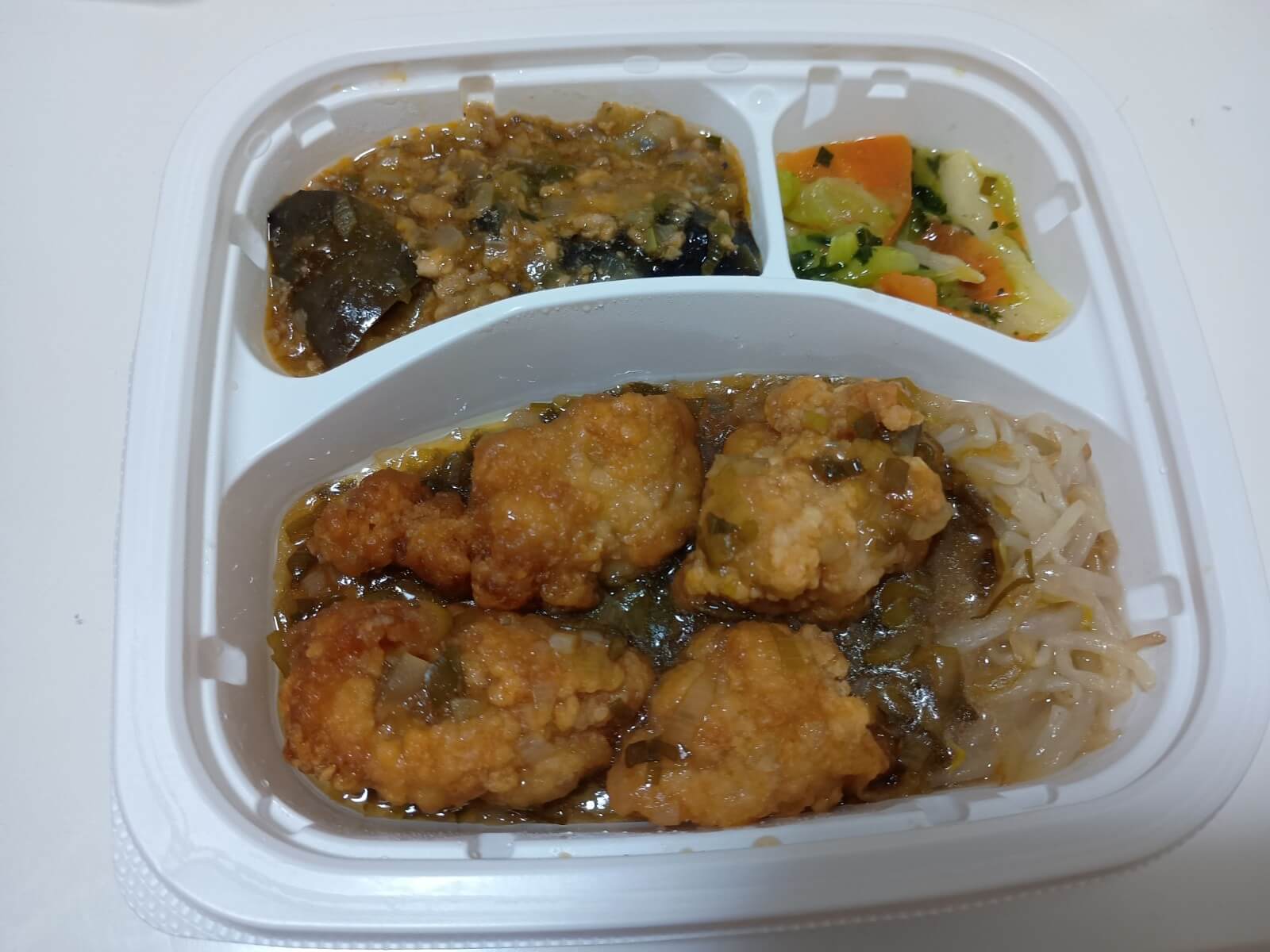 鶏の唐揚げの黒酢葱ソース弁当2