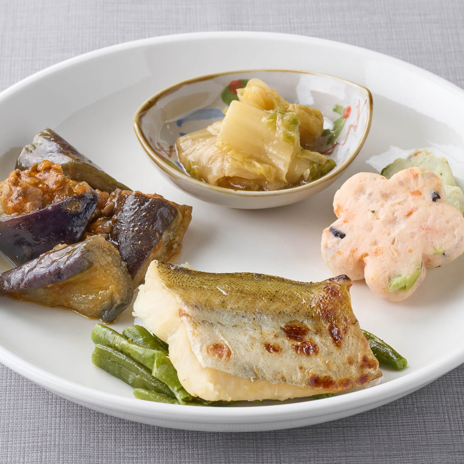 糖15)タラの西京焼き弁当 公式
