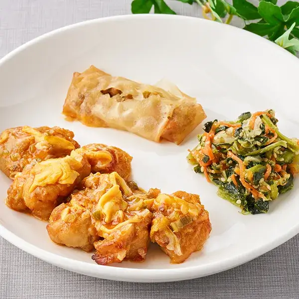 ライフミール 鶏肉と玉子のチリソース炒め弁当 公式