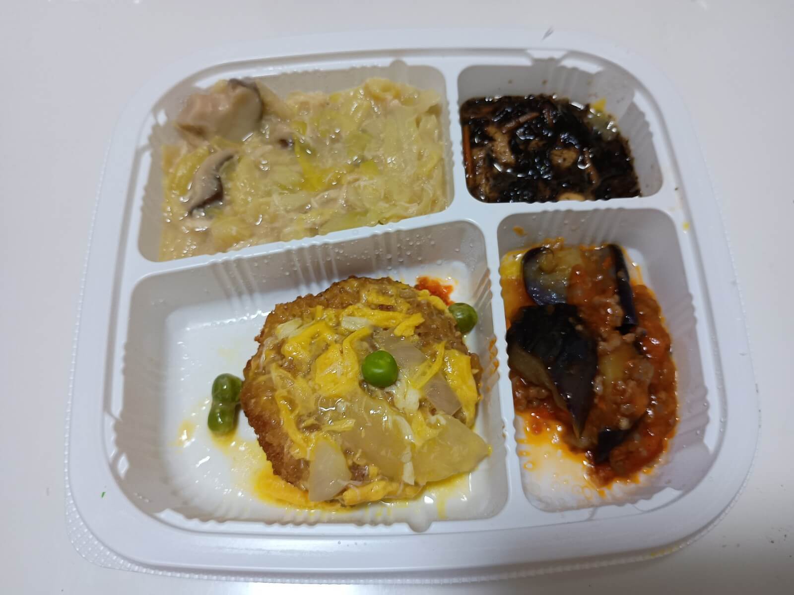 糖15)ヒレカツの玉子とじ弁当2