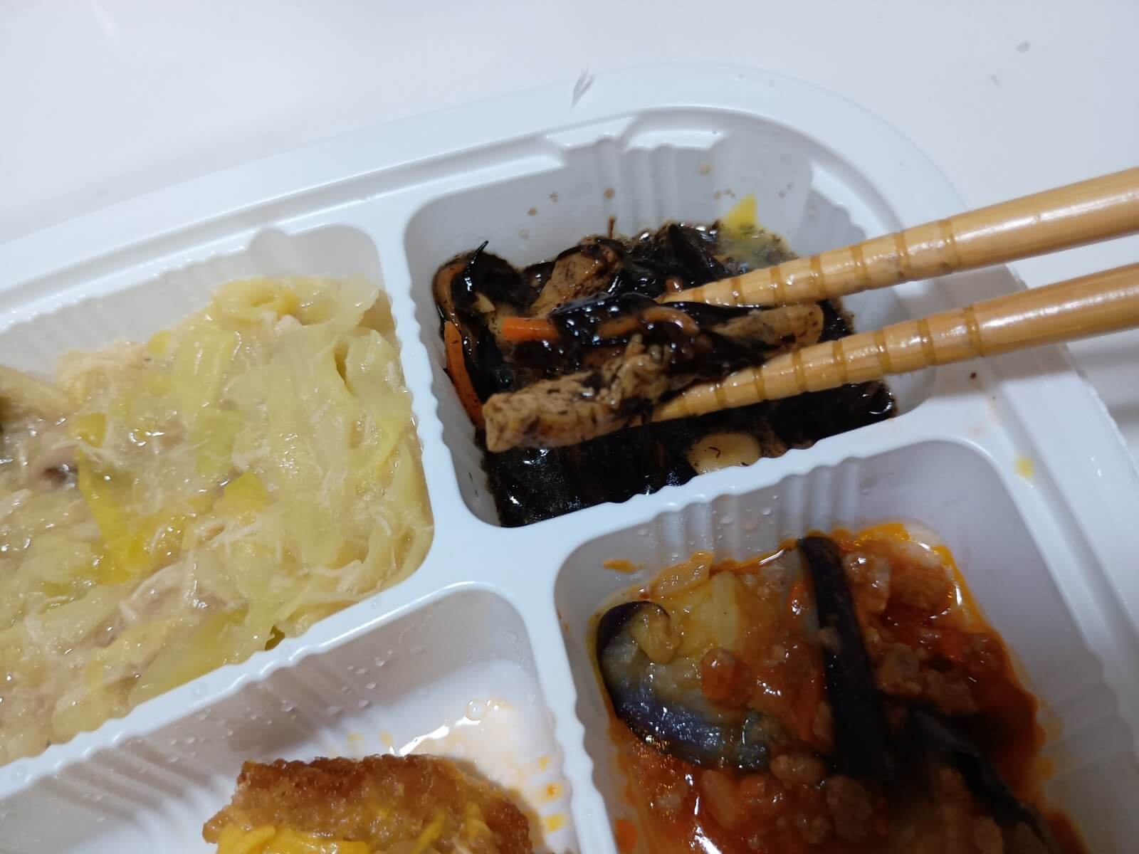 糖15)ヒレカツの玉子とじ弁当9