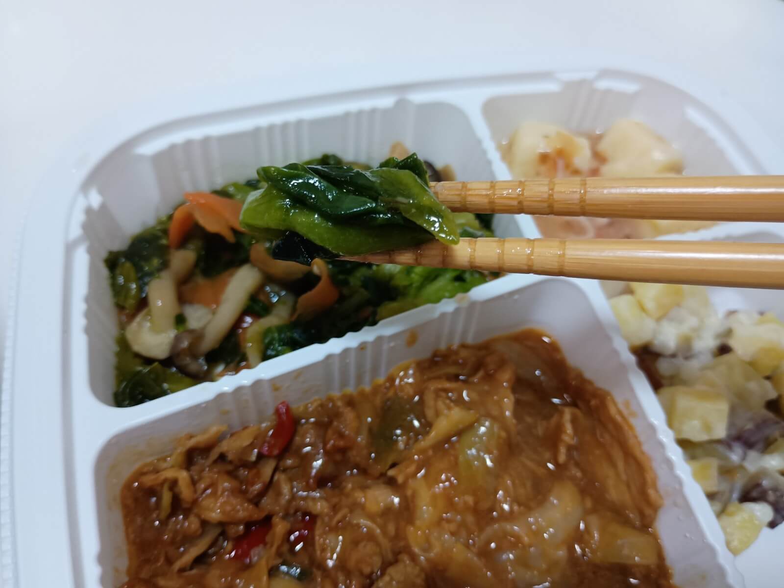 糖15)回鍋肉弁当9