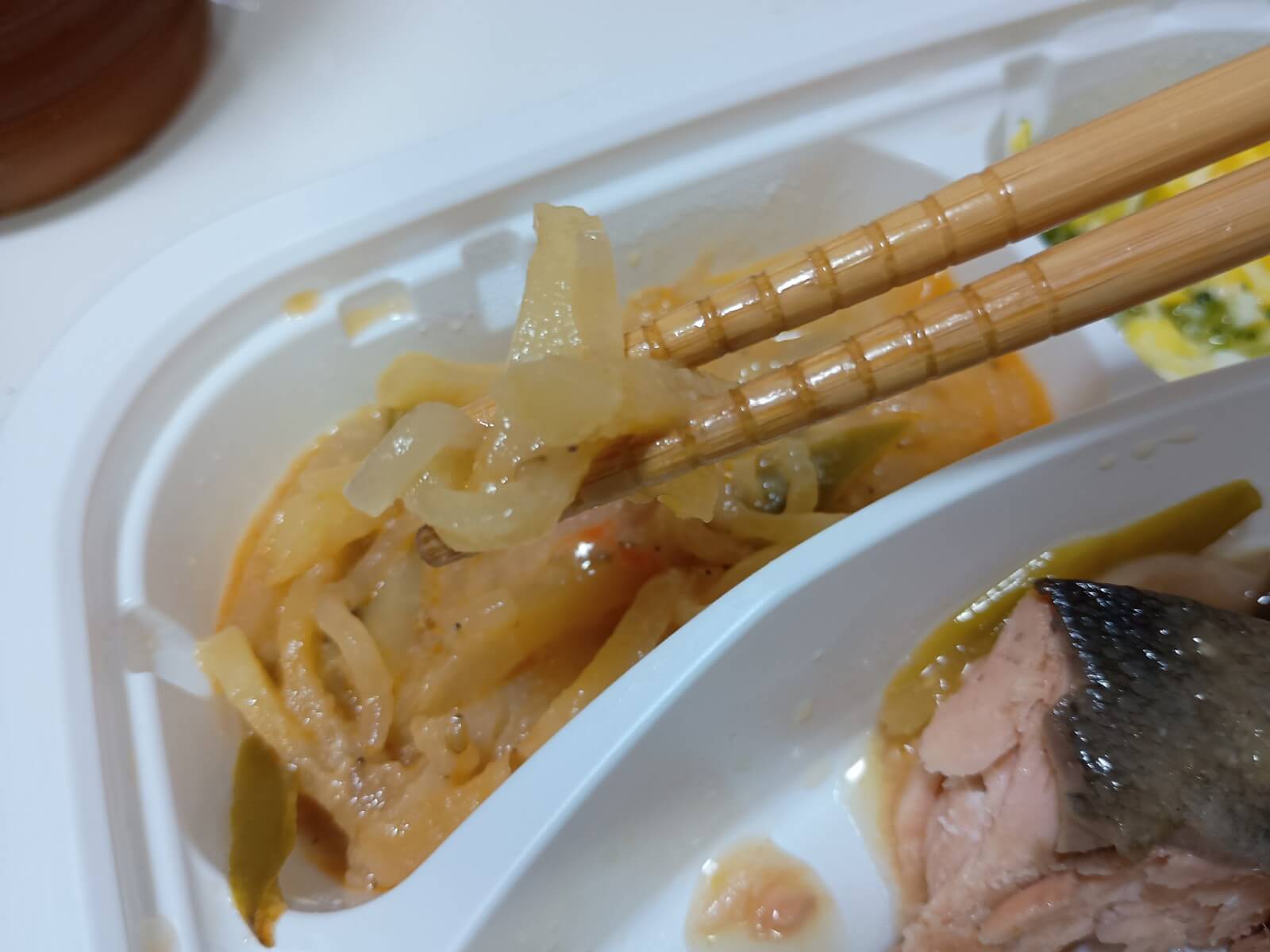 マスの柚子胡椒バター炒め弁当10