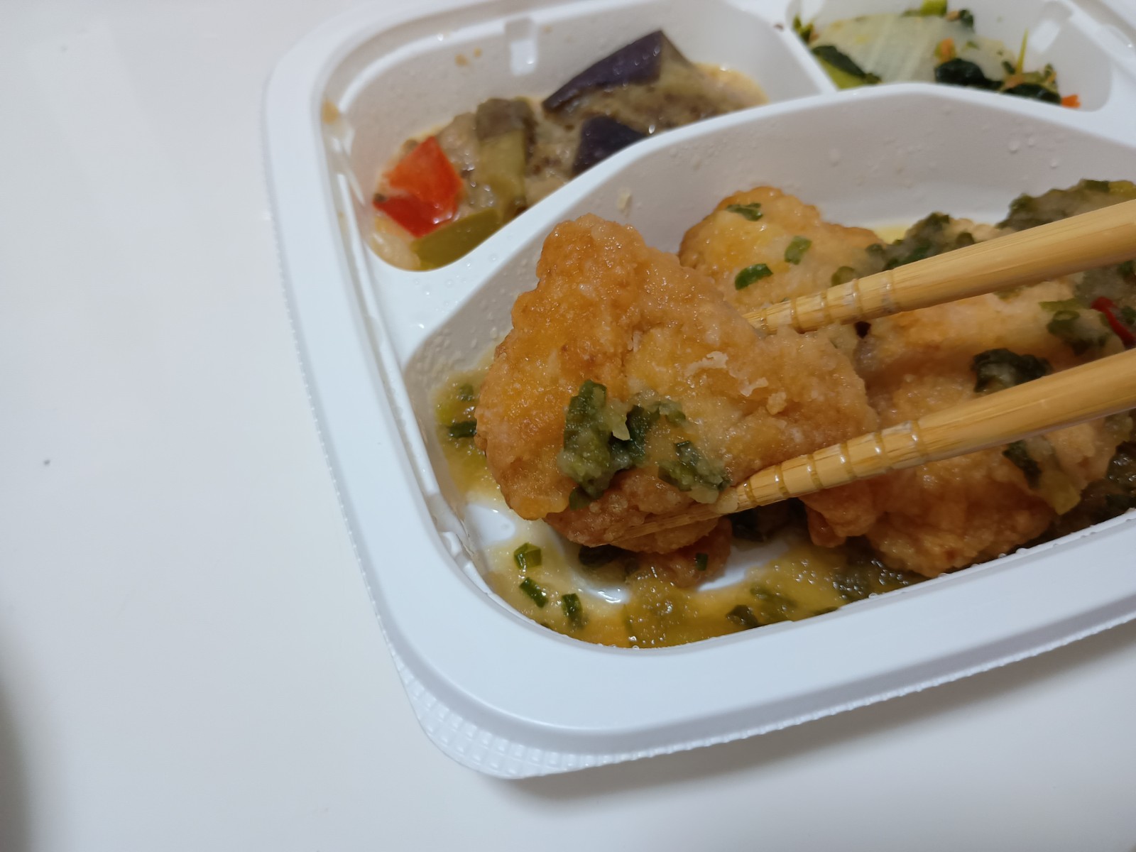 鶏の唐揚げみぞれ仕立て弁当6